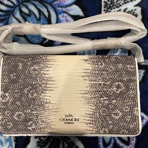 Coach crossbody wallet